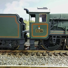 Load image into Gallery viewer, Hornby 4-6-0 Locomotive - County Class - BR Green - No. 1027 - 00 Gauge - Analogue