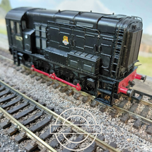 Load image into Gallery viewer, Bachmann - Branchline - 32-110 - Class 08 - Diesel Shunter - Early BR Black - No. 13029 - OO Gauge - Analogue