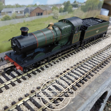 Load image into Gallery viewer, Bachmann - 32-302 - Class 2251 - 0-6-0 - Steam Locomotive - BR Lined Green - Collett Goods - Late Crest - No.2277 - OO Gauge - DCC Ready