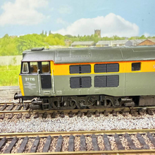Load image into Gallery viewer, Class 31 - 31116 - With Lights - Rail 1981-1991 - Dutch Grey and Yellow Livery - Weathered - Locomotive - OO Gauge - DCC Fitted