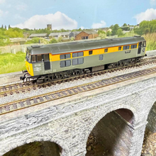 Load image into Gallery viewer, Class 31 - 31116 - With Lights - Rail 1981-1991 - Dutch Grey and Yellow Livery - Weathered - Locomotive - OO Gauge - DCC Fitted