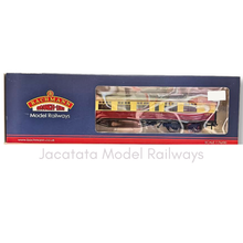 Load image into Gallery viewer, Bachmann - Unopened- 34-379 - Thompson 63' - SK Standard Corridor - 2nd Coach - BR Crimson & Cream - E1011E - OO Gauge