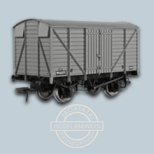 Load image into Gallery viewer, Bachmann Branchline - 37-775 - 12T Planked Ventilated Van - W133971 - BR Grey Livery - OO Gauge