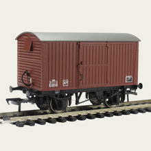 Load image into Gallery viewer, Bachmann Branchline - 38-381 - 12T Ventilated Van - BR Bauxite (Late) - E256948 - OO Gauge