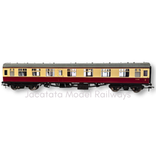 Load image into Gallery viewer, Bachmann - 39-127D - Mk1 CK - Corridor Coach - BR Crimson & Cream - M15181 - OO Gauge