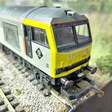 Load image into Gallery viewer, Lima - Class 60 - Transrail Livery Locomotive - Bow Fell - Numbered 60 015 - OO Gauge - Analogue