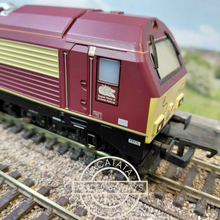 Load image into Gallery viewer, Hornby - R2522 - Class 67 Locomotive - Bo-Bo Diesel Electric - Rising Star - EWS Livery - 67027 - OO Gauge - DCC Ready