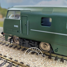Load image into Gallery viewer, Hornby - R3491 - Class 42 - BR Early - Diesel - Locomotive - Benbow - BR Green Livery - No. D805 - OO Gauge - DCC Ready