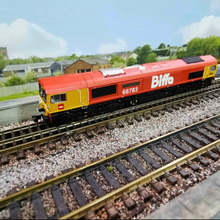 Load image into Gallery viewer, Dapol N Gauge Class 66 GBRf 'The Flying Dustman' Locomotive in Biffa Livery