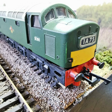 Load image into Gallery viewer, Bachmann - Branchline - 32-475 - Class 40 - No. D368 - British Rail Green Livery - OO Gauge - Analogue