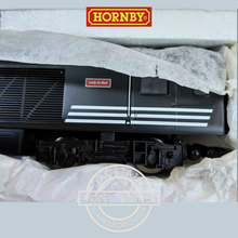 Load image into Gallery viewer, Hornby - R1023 - Virgin Trains 125 - Train Set - Virgin High Speed Train - 1:76 Scale - OO Gauge
