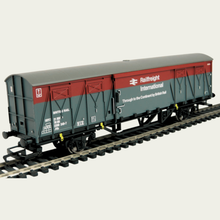 Load image into Gallery viewer, Hornby - R6351 - LWB Continental Ferry Van - BR Railfreight International Livery - 2390 249-7 - OO Gauge