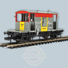 Load image into Gallery viewer, Hornby - R6510 - 20 Ton Brake Van - BR Railfreight - B954779 - OO Gauge