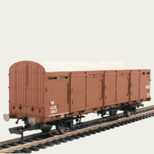 Load image into Gallery viewer, Hornby - R626A - BR - Diagram 1530 Cattle Wagon - BR Bauxite - B891214 - OO Gauge