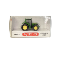 Load image into Gallery viewer, Wiking 0958 02 - John Deere - 6820 - Tractor - N Gauge
