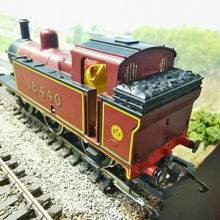 Load image into Gallery viewer, Hornby Railways - R.301 - Class 3F - LMS 0-6-0T Locomotive - No.16440 - OO Gauge - Analogue
