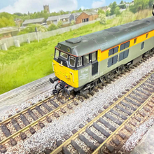 Load image into Gallery viewer, Class 31 - 31116 - With Lights - Rail 1981-1991 - Dutch Grey and Yellow Livery - Weathered - Locomotive - OO Gauge - DCC Fitted
