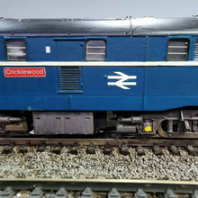 Load image into Gallery viewer, Hornby Locomotive - BR Blue/White Stripe - Class 31 - Cricklewood - No. 31309 - OO Gauge - DCC Fitted
