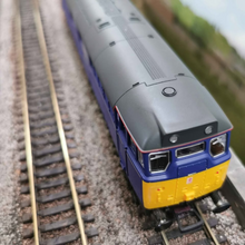 Load image into Gallery viewer, Lima Class 31 Diesel in Mainline Livery - OO Gauge - Analogue

