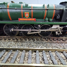 Load image into Gallery viewer, Triang Hornby-Dublo 4-6-2 S.R. West Country Locomotive - Barnstaple - No. 34005 - HO/OO Gauge
