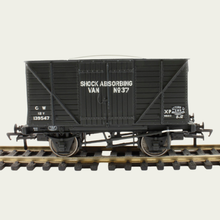 Load image into Gallery viewer, Bachmann Branchline - 37-904 - 12T Shock Absorbing Van - GWR Grey - OO Gauge
