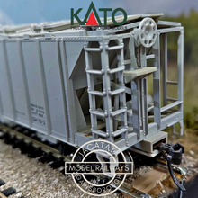 Load image into Gallery viewer, Kato - 38-0102 - Built and Completed - Rake of 3 - A.C.F - 70 Ton Covered Hoppers - Union Pacific - No's. 101, 385 &amp; 419 - HO Gauge
