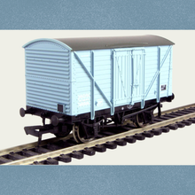 Load image into Gallery viewer, Bachmann Branchline - 38-190A - 12T BR Insulated Van - Light Blue - OO Gauge

