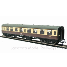 Load image into Gallery viewer, Bachmann - 39-054 - BR Mk1 -SO 2nd Class Open Coach - W3791 - BR WR Chocolate &amp; Cream Livery - OO Gauge

