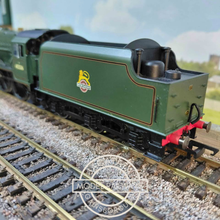 Load image into Gallery viewer, Hornby - R2726 - Patriot Class - 4-6-0 - Steam Locomotive - Private W. Wood V.C. - 45536 - OO Gauge - DCC Ready

