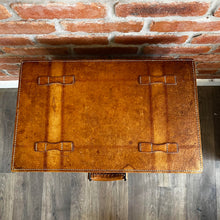Load image into Gallery viewer, Vintage Giovanni Italian Leather Suitcase Handmade Coffee Table (Small)

