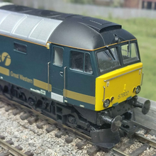 Load image into Gallery viewer, Heljan - Class 57/6 - First Great Western Livery - No. 57602 - 00 Gauge - DCC Ready
