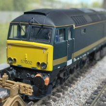 Load image into Gallery viewer, Heljan - Class 57/6 - First Great Western Livery - No. 57602 - 00 Gauge - DCC Ready
