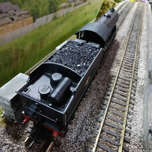 Load image into Gallery viewer, Bachmann Locomotive - Class K3 - BR Lined Black - Early Emblem - Renumbered - No. 61818 - 00 Gauge - DCC Ready
