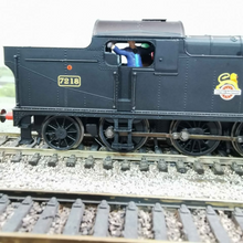 Load image into Gallery viewer, R3226 BR 2-8-2T Class 72XX Locomotive - DCC Ready - OO Gauge
