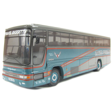 Load image into Gallery viewer, 1999 Corgi Original Omnibus - 43311 - Plaxton Premiere - Bassetts Coachways Ltd - 1:76 Scale  - OO Gauge
