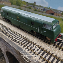Load image into Gallery viewer, Hornby - R3491 - Class 42 - BR Early - Diesel - Locomotive - Benbow - BR Green Livery - No. D805 - OO Gauge - DCC Ready
