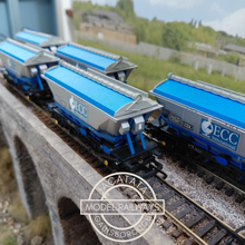 Load image into Gallery viewer, Hornby - R6106 - 14T - Covered China Clay Hopper Wagon - CDA Wagon - ECC International Livery - Silver and Blue - 375007 - OO Gauge
