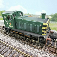 Load image into Gallery viewer, Bachmann Class 03 Diesel Shunter in BR Green - Weathered - DCC Fitted. - OO Gauge - DCC Fitted
