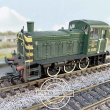 Load image into Gallery viewer, Bachmann - Branchline - 31-364 - Class 03 - Shunter - BR Green Livery With Wasp Stripes - No. D2383 - OO Gauge - Weathered - DCC Fitted
