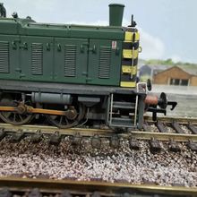 Load image into Gallery viewer, Bachmann Class 03 Diesel Shunter in BR Green - Weathered - DCC Fitted. - OO Gauge - DCC Fitted
