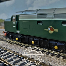 Load image into Gallery viewer, Bachmann - Branchline - 32-475 - Class 40 - No. D368 - British Rail Green Livery - OO Gauge - Analogue
