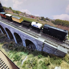 Load image into Gallery viewer, Hornby 0-6-0 - The World Of Thomas The Tank Engine - Devious Diesel Train Set - 1987 to 1989 - OO Gauge - Analogue
