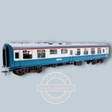 Load image into Gallery viewer, Bachmann - Branchline - 39-264BPF - BR Mk1 - RMB Restaurant Miniature Buffet - BR Blue &amp; Grey Livery - E1824 - With Fitted Passenger Figures - OO Gauge
