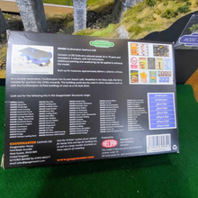 Load image into Gallery viewer, Gaugemaster - Heljan - Structures - Fordhampton Seafront Cafe - Plastic Kit - OO Scale
