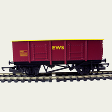Load image into Gallery viewer, Hornby - R6372 - LWB Open Wagon - EWS Livery - DB890224 - OO Gauge

