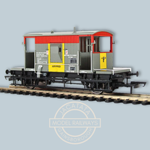 Load image into Gallery viewer, Hornby - R6510 - 20 Ton Brake Van - BR Railfreight - B954779 - OO Gauge
