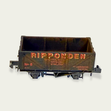 Load image into Gallery viewer, PECO - 7 Plank Wagon - Ripponden - Halifax - No. 8 - Weathered - N Gauge
