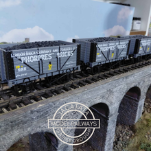 Load image into Gallery viewer, Skytrex - SMR 1 - R.C.H. - Private Owner Mineral Wagon - Phorpres Bricks - With Coal Load - No. 988 - O Gauge
