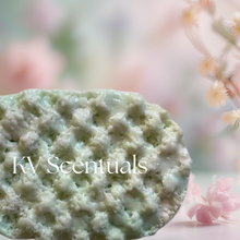 Load image into Gallery viewer, Bubblegum Exfoliating Soap Sponge
