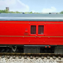 Load image into Gallery viewer, Bachmann - TPO Sort Van - Royal Mail Coach - W 80300 - OO Gauge
